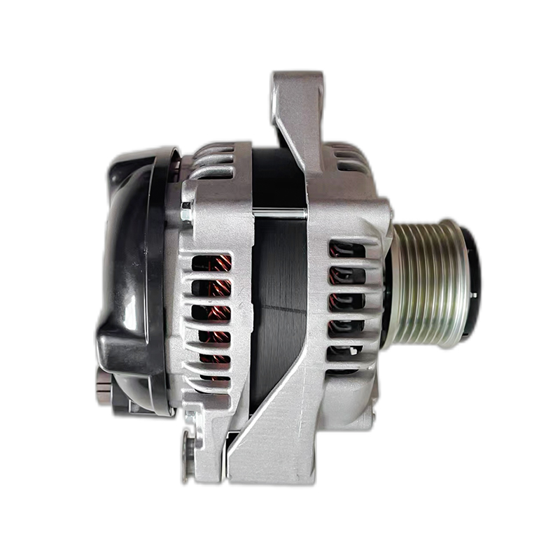 Alternator Denso 12V 130A pentru Toyota Land Cruiser Prado 3.0D-4D / Hiace 2.7L (Înlocuire 20779N)